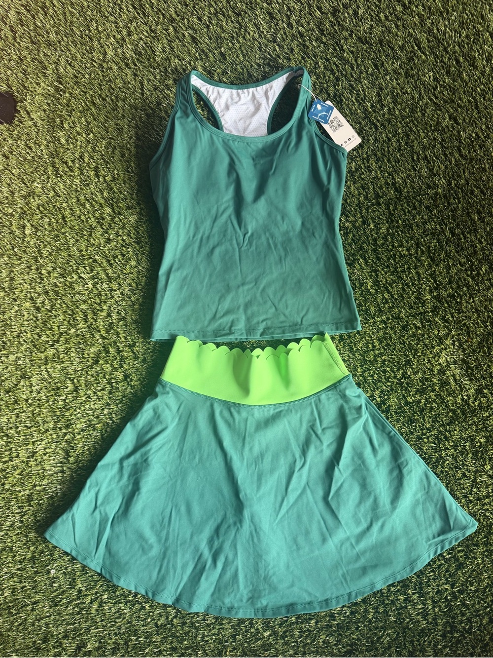 Attraco athletic skirt & racerback tank matching set / green activewear/ nwt/ Sm